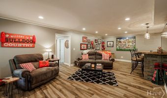 530 Westview Dr, Athens, GA 30606