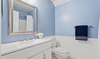 43197 WAYSIDE Cir, Ashburn, VA 20147
