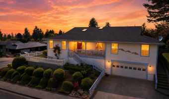 815 CRESTWOOD Pl, Brookings, OR 97415