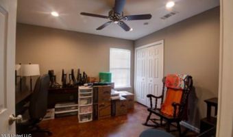 623 Sandpiper Dr, Brandon, MS 39047