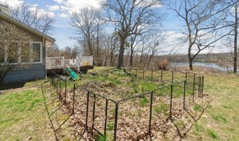 104 Highland Ave, Allegan, MI 49010