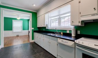 1609 Jordan St, Camden, SC 29020