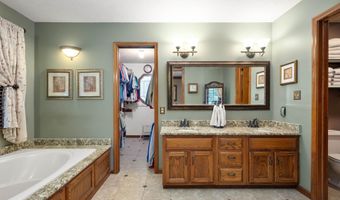 6575 Robin Hood Dr, Indianapolis, IN 46227