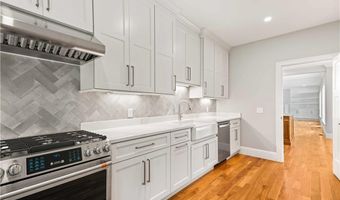 105 Princess Pine Dr, East Greenwich, RI 02818