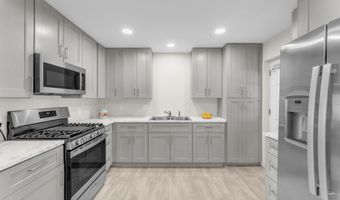 33300 S RIVER BEND Rd, Black Canyon City, AZ 85324