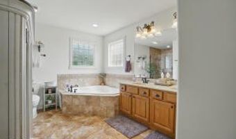 109 Cooper Landing Dr, Aydlett, NC 27916