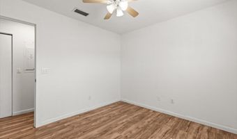 95 W 13TH St, Atlantic Beach, FL 32233