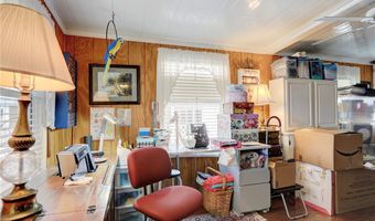 909 Dogwood Dr, Barefoot Bay, FL 32976