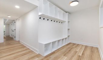 DOOLEY Drive, Basye, VA 22810