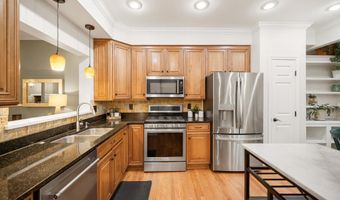 3721 HUNTLEY MEADOWS Ln, Alexandria, VA 22306