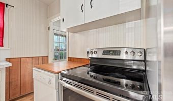 1922 Everett, Caldwell, ID 83605
