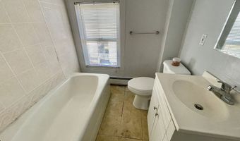 25 Pleasant St, Ansonia, CT 06401