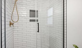 2606 N QUINCY St, Arlington, VA 22207
