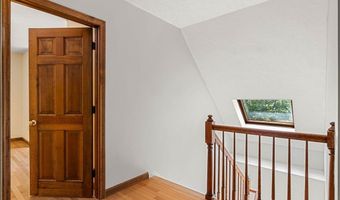 9 Pavillion Rd, Amherst, NH 03031