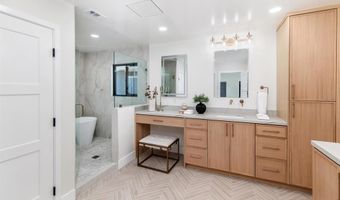 2568 Abedul St, Carlsbad, CA 92009