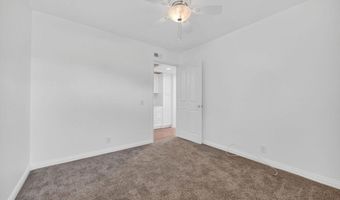 6050 Henderson Dr 33, La Mesa, CA 91942