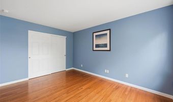 614 Whispering Willows Ct, Ballwin, MO 63021
