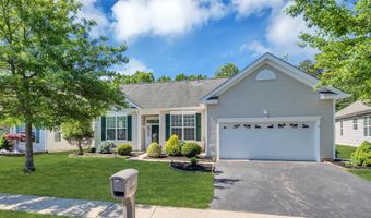 15 LILY POND Ln, Barnegat, NJ 08005