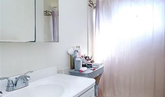 78 Lott Ln, Staten Island, NY 10314