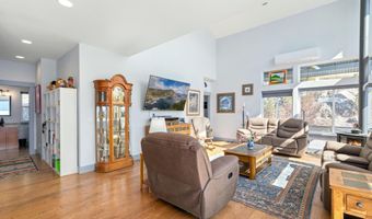 16659 Waller Rd, Bayview, ID 83803