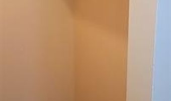 10185 Allen Pointe Dr, Allen Park, MI 48101