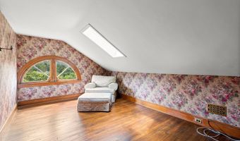 100 N ROLLING Rd, Baltimore, MD 21228