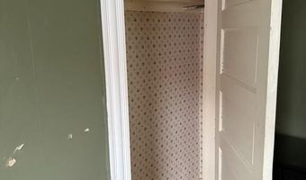 111 Summit St, Baileyville, ME 04694