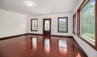 8411 Reese Ln, Ann Arbor, MI 48103