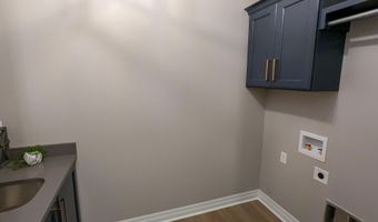 731 E Lexington, Andover, KS 67002