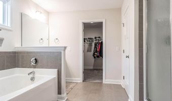 101 Bluegrass Ct, Aberdeen, NC 28315