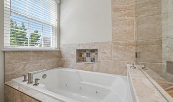 5022 BARBOUR Dr B, Alexandria, VA 22304