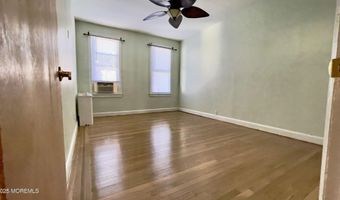 25 W 36th St, Bayonne, NJ 07002