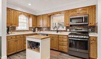1009 9th St NW, Austin, MN 55912