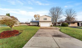 151 Rainbow Dr, Amherst, OH 44001