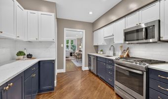 641 11TH St NE, Washington, DC 20002