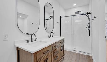 2435 I St, Bedford, IN 47421