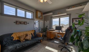 5 Cowboy Dr, Clark, WY 82435