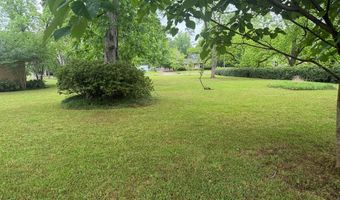 502 Byron Plantation Rd, Albany, GA 31721