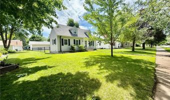 1111 Cedar St, Alexandria, MN 56308