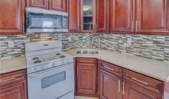 36 Lee Ave, Bridgeport, CT 06605