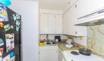 2916 Date St 6F, Honolulu, HI 96816