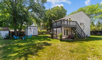 4 Clarke St, Warwick, RI 02886