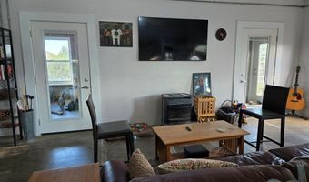 59 Wagon Rd, Alpine, TX 79830