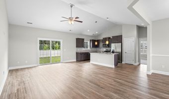 642 Sunny Pond Ln, Aynor, SC 29511