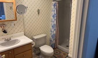 65 Smith St, Augusta, ME 04330