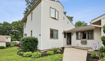 138 Butternut Ln A, Bristol, CT 06010
