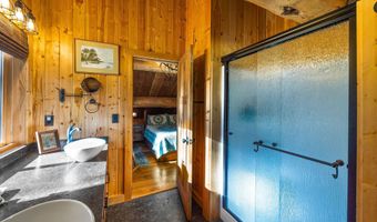 131 McCaffery Lookout Trl, Bigfork, MT 59911