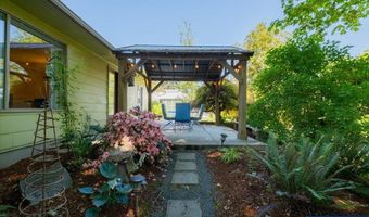 733 Laurel Pl NW, Albany, OR 97321