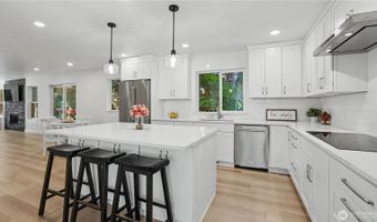 14719 102nd Ave NE, Bothell, WA 98011