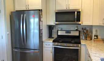 82 Bridge Ave, Bay Head, NJ 08742